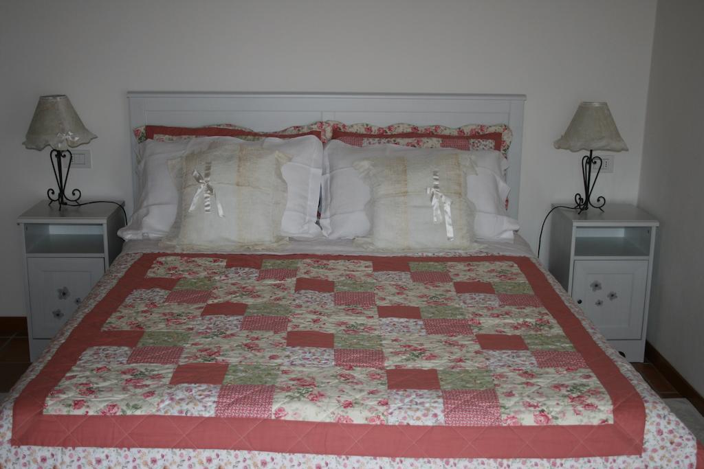 B&B La Fenice Монтегридольфо Номер фото